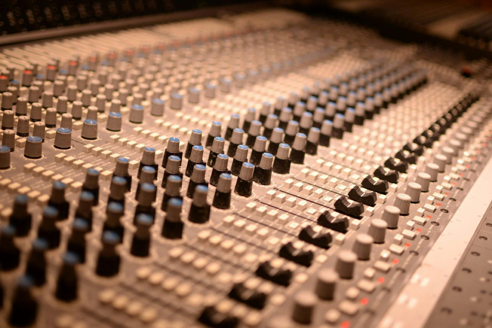 Console analogica